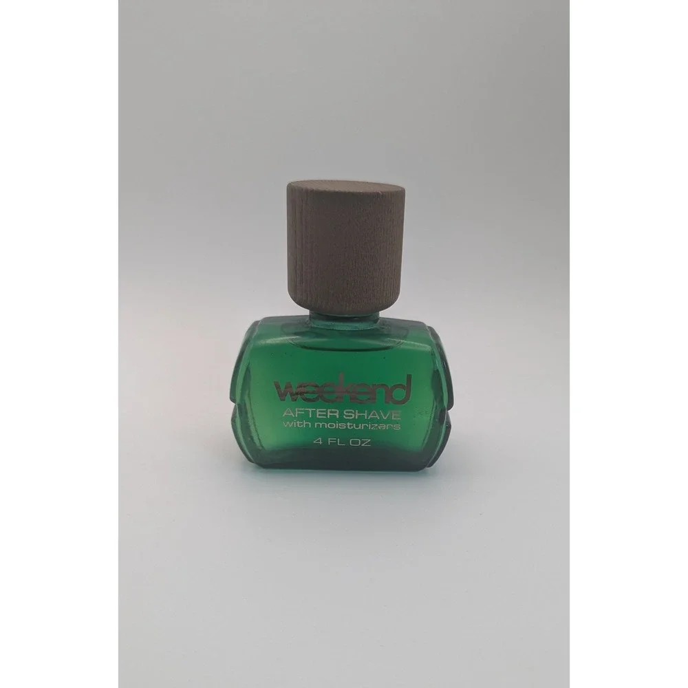 Avon Weekend After Shave Moisturizers 4 FL OZ Vintage‎ 1980s Green Glass Bottle